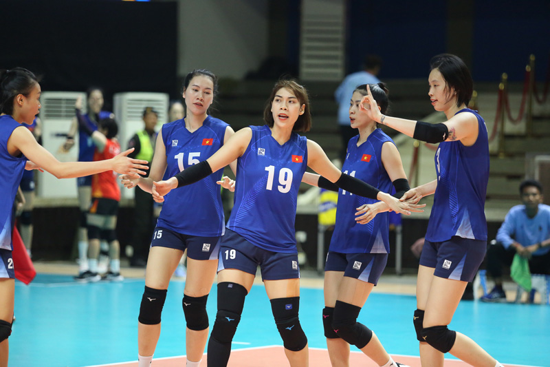 Tuyển bóng chuyền nữ Việt Nam cao vượt Thái Lan, Nhật Bản ngang Hàn Quốc - Ảnh 1