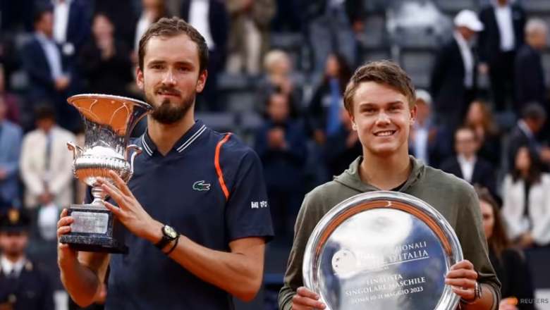 Medvedev hạ Rune ở chung kết Rome Masters, giành danh hiệu đầu tiên trên sân đất nện - Ảnh 1