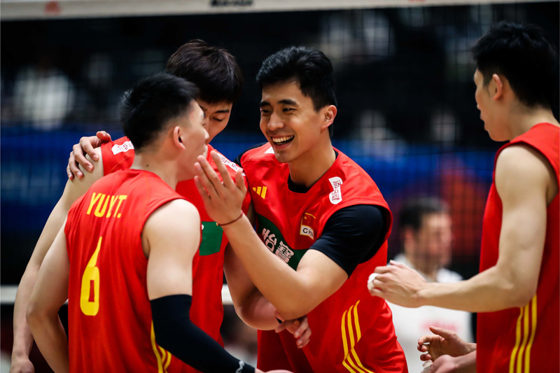 Tuyển bóng chuyền nam Trung Quốc thắng nghẹt thở Bulgaria ở Volleyball Nations League 2023 - Ảnh 1