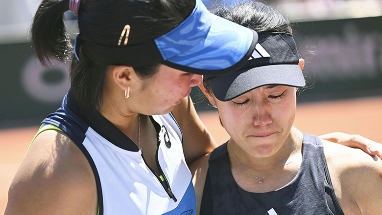 Tay vợt Nhật Bản vô địch nội dung đôi nam nữ Roland Garros 4 ngày sau vụ đánh bóng trúng 'ball girl' - Ảnh 4