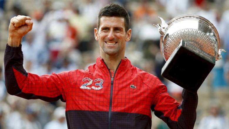 Djokovic: Tôi sẽ không gọi mình là tay vợt vĩ đại nhất lịch sử - Ảnh 1