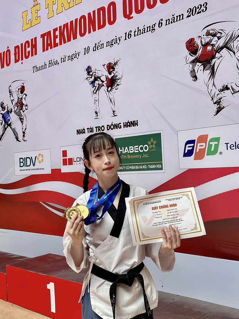 Châu Tuyết Vân giành cú đúp HCV Giải vô địch Taekwondo quốc gia - Ảnh 1