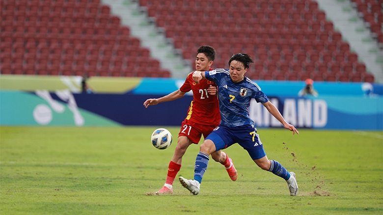Kết quả bóng đá U17 Việt Nam vs U17 Nhật Bản: Chênh lệch quá lớn - Ảnh 2