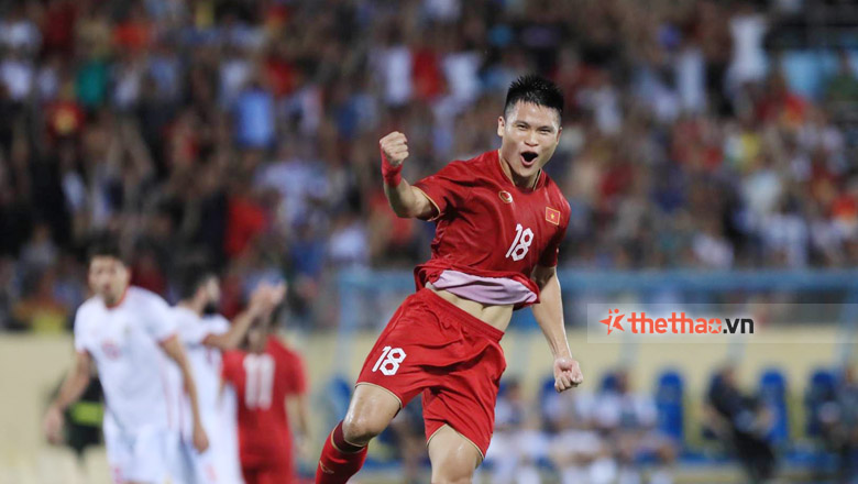ĐT Việt Nam thắng 2 trận nhưng vẫn giữ nguyên vị trí trên BXH FIFA - Ảnh 1