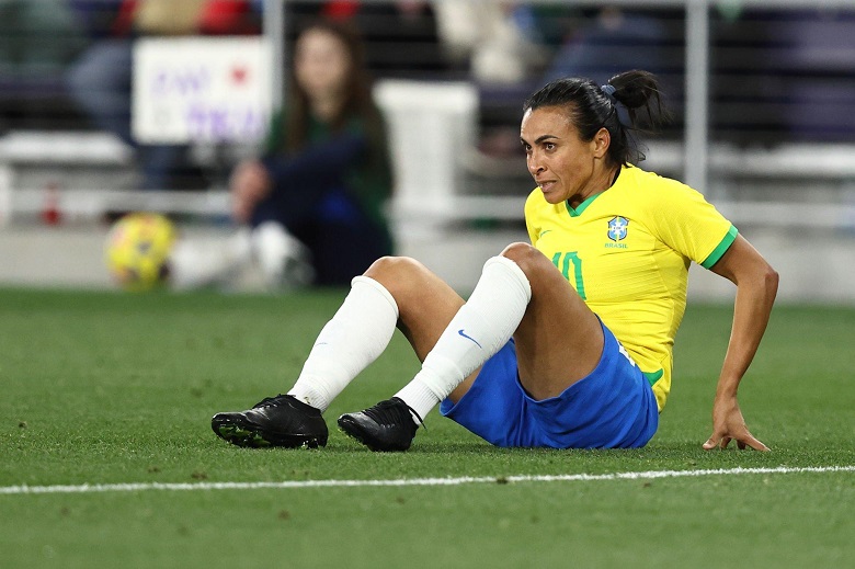 Tượng đài bóng đá nữ Marta: ‘Pele mặc váy’ cháy cho lần cuối để thỏa mộng World Cup - Ảnh 1