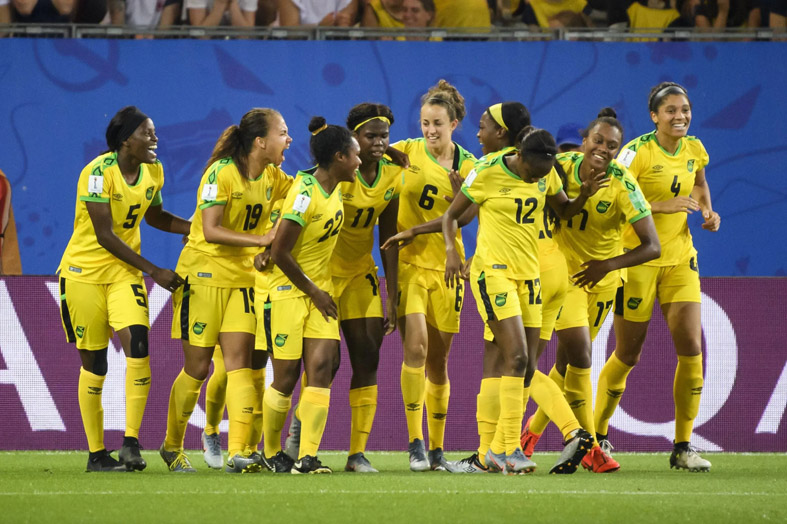 Jamaica tự quyên góp 2 tỷ để có kinh phí dự World Cup nữ 2023 - Ảnh 1