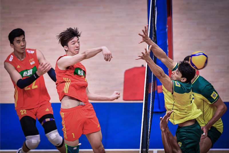 Tuyển bóng chuyền nam Trung Quốc thua chóng vánh Brazil, xếp cuối ở Volleyball Nations League 2023 - Ảnh 1