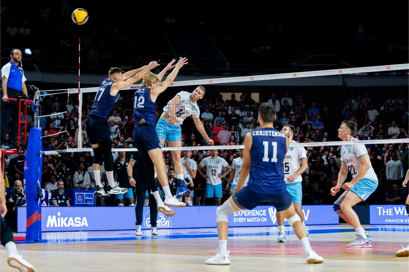 Link xem trực tiếp bóng chuyền Volleyball Nations League 2023 Mỹ vs Pháp, 10h30 ngày 9/7 - Ảnh 1