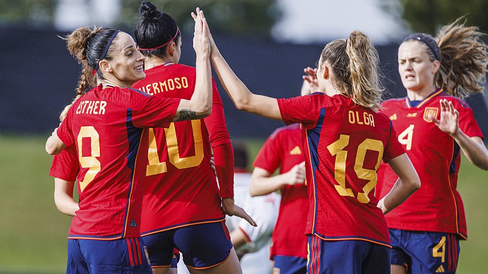 Tuyển nữ Việt Nam thua đậm Tây Ban Nha 0-9 trước thềm World Cup nữ 2023 - Ảnh 1