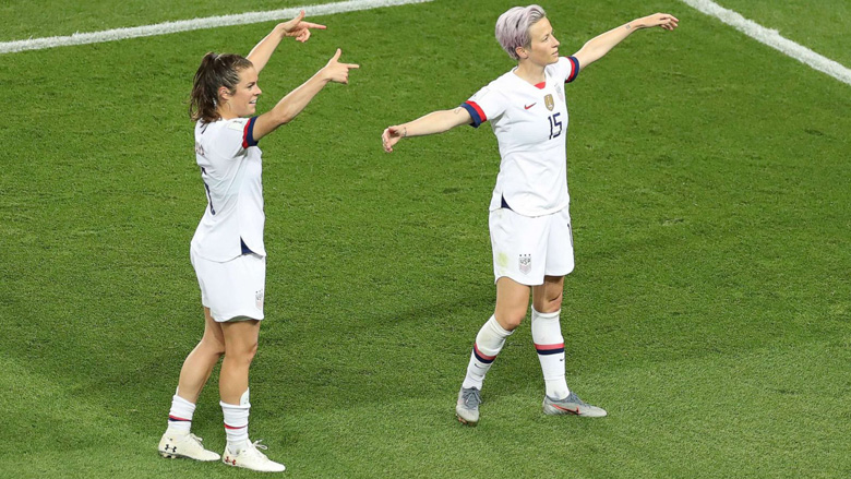 Rapinoe khiến đồng đội rơi nước mắt vì quyết định giải nghệ sau World Cup nữ 2023 - Ảnh 1