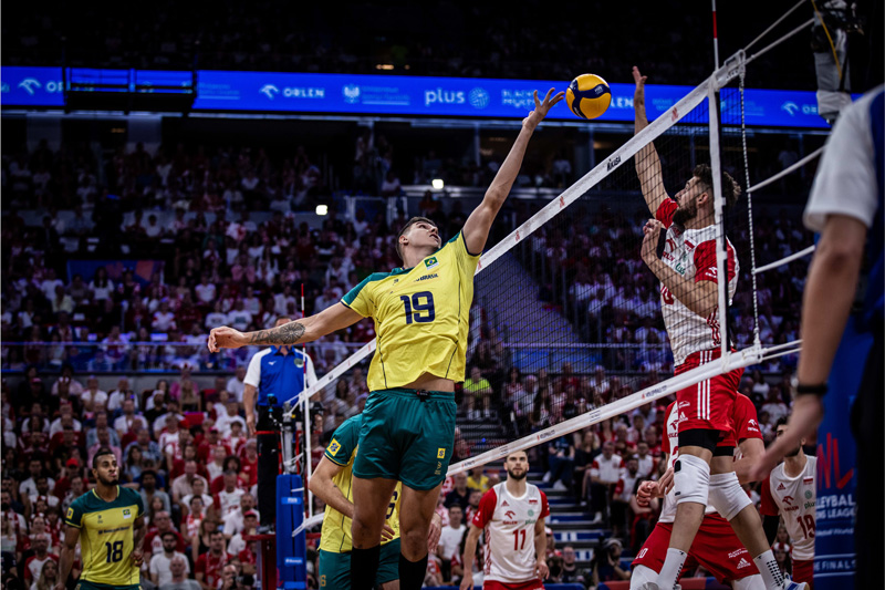 Tuyển bóng chuyền nam Ba Lan 'hạ đẹp' Brazil, đối đầu Nhật Bản ở bán kết Volleyball Natios League 2023 - Ảnh 1