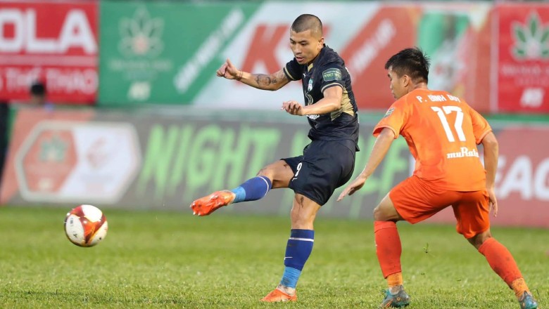 Khánh Hòa đại thắng TPHCM, trụ hạng V.League 2023 sớm 2 vòng đấu - Ảnh 3