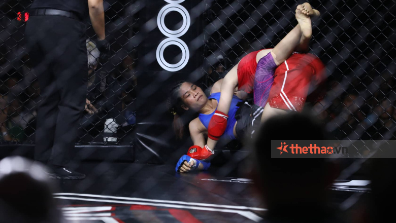 Thanh Trúc hoãn bảo vệ đai Lion Championship, chuẩn bị thi đấu MMA tại Thái Lan - Ảnh 1