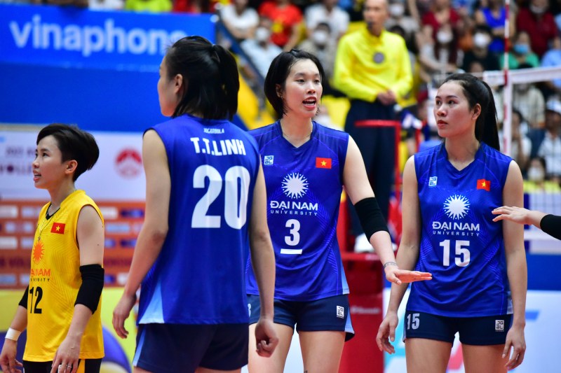 Tuyển bóng chuyền nữ Việt Nam hạ gục Indonesia, đấu Thái Lan ở chung kết SEA V.League 2023 - Ảnh 1