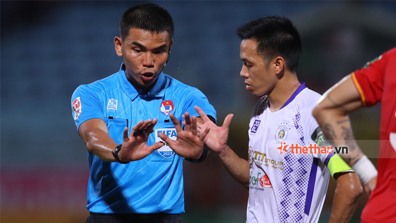 Thua nghiệt ngã CLB CAHN, HLV Hà Nội FC đặt nghi vấn về trọng tài Thái Lan - Ảnh 3