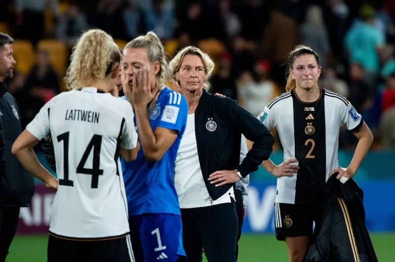 World Cup nữ 2023 khắc nghiệt với chính các 'nữ thuyền trưởng' - Ảnh 2