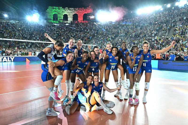 Giải bóng chuyền nữ Vô địch châu Âu mở màn ở đấu trường Verona cổ đại - Ảnh 1