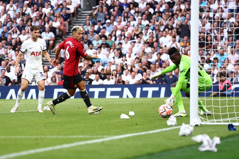 Kết quả bóng đá Tottenham vs MU: VAR và may mắn ngoảnh mặt với Quỷ đỏ - Ảnh 1