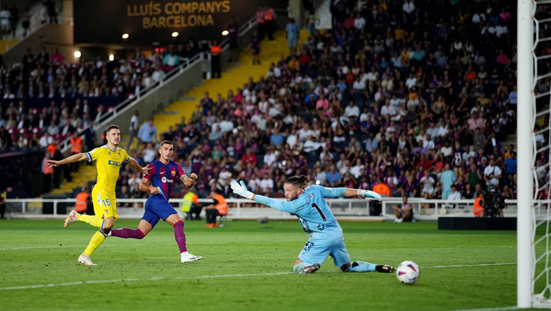 Kết quả bóng đá Barca vs Cadiz: Thần đồng lên tiếng, bùng nổ cuối trận - Ảnh 1