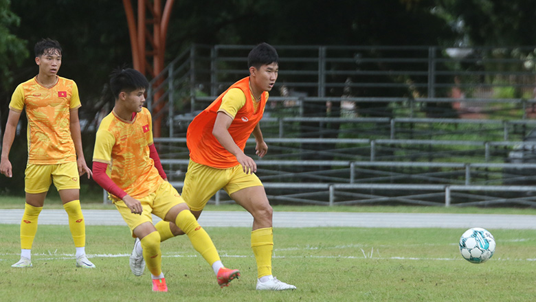 U23 Việt Nam ‘xoay tua’ ở trận gặp U23 Philippines - Ảnh 1