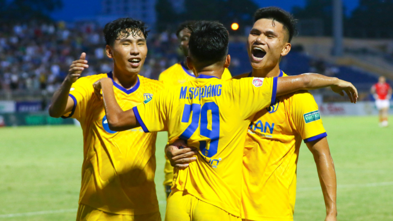 Chia tay SLNA, hai cựu tuyển thủ U23 Việt Nam chuẩn bị gia nhập CLB Hà Nội? - Ảnh 2