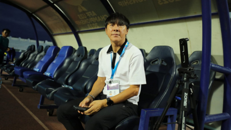 HLV Shin Tae Yong chỉ trích trọng tài, tự hào về các cầu thủ U23 Indonesia - Ảnh 2