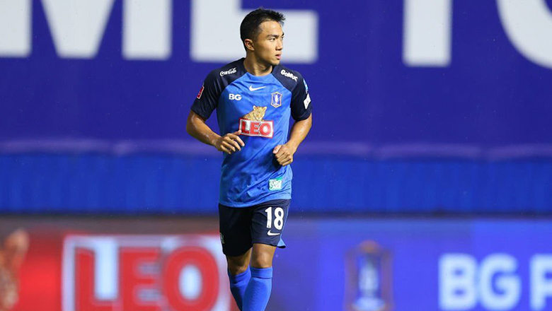 Chanathip Songkrasin chấn thương, không cùng ĐT Thái Lan dự King’s Cup 2023 - Ảnh 1
