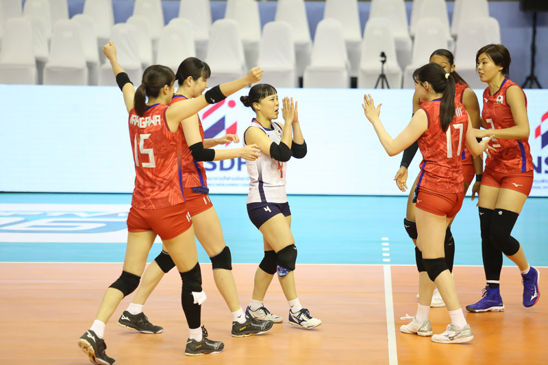Trung Quốc, Nhật Bản thị uy sức mạnh ở giải bóng chuyền nữ Vô địch châu Á 2023 - Ảnh 1