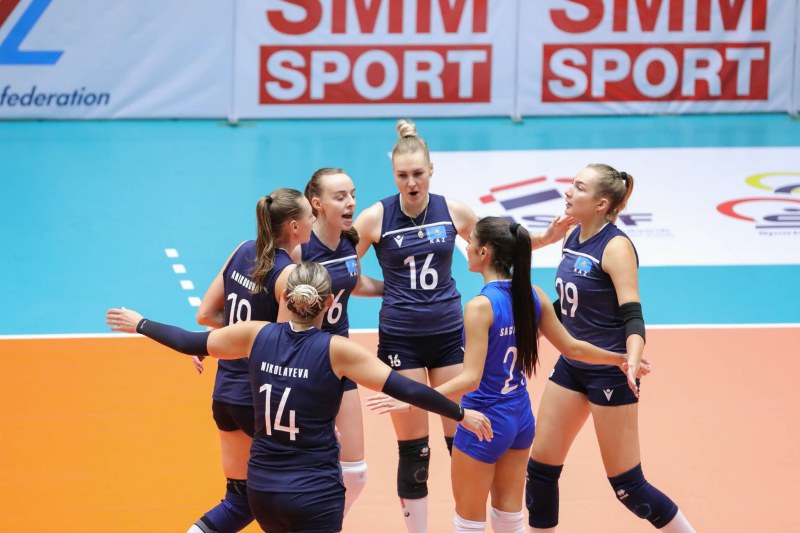 Tuyển bóng chuyền nữ Kazakhstan nỗ lực bất thành trước Nhật Bản ở giải Vô địch châu Á 2023 - Ảnh 1
