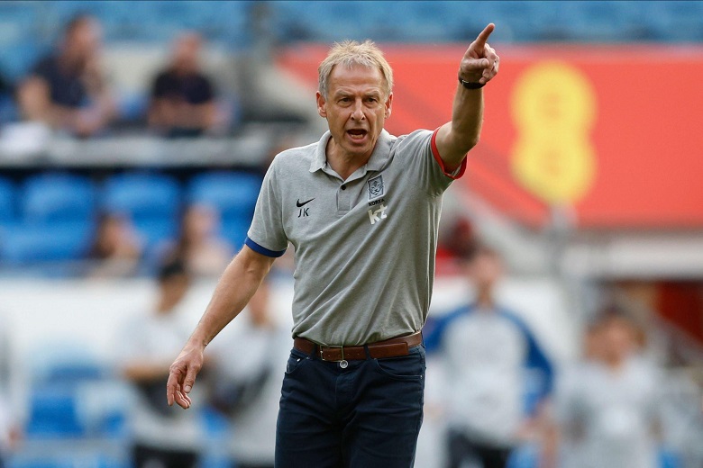 Klinsmann thách thức cả Hàn Quốc: Không thích thì tìm HLV khác, tôi chả quan tâm - Ảnh 1
