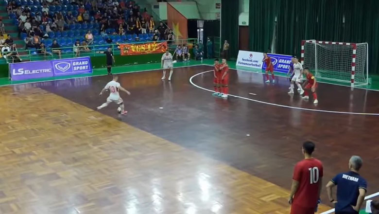 ĐT Futsal Việt Nam thua đậm Hungary trước thềm vòng loại châu Á - Ảnh 1