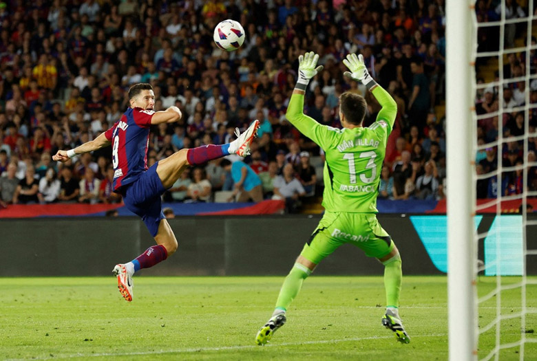Kết quả bóng đá Barcelona vs Celta Vigo: Ngược dòng thần kỳ - Ảnh 2