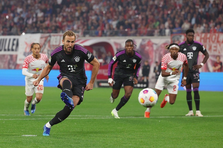 Kết quả bóng đá RB Leipzig vs Bayern Munich: Thảm họa thủ môn, dấu ấn Sane - Kane - Ảnh 3
