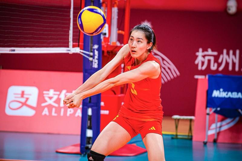 Tuyển bóng chuyền nữ Trung Quốc tổn thất nặng sau trận thắng Triều Tiên ở ASIAD 19 - Ảnh 1