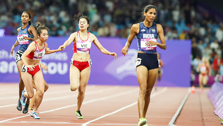 Việt Nam hụt HCĐ điền kinh chạy tiếp sức 4x400m nữ tại ASIAD 19 - Ảnh 1