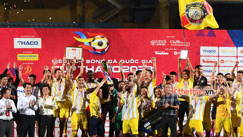 Đè bẹp CLB CAHN, HLV Thanh Hóa vẫn e dè với mục tiêu vô địch V.League - Ảnh 1