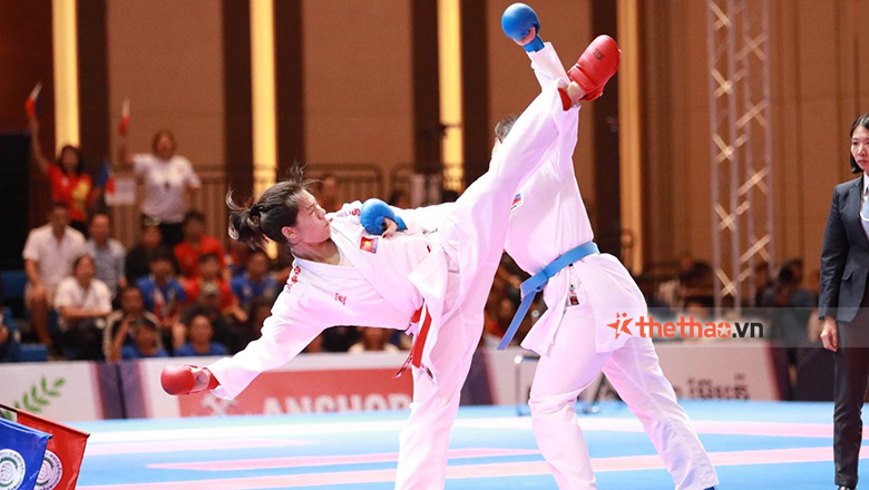 Nguyễn Thị Ngoan thắng 3 trận liên tiếp, vào chung kết Karate ASIAD 19 - Ảnh 1