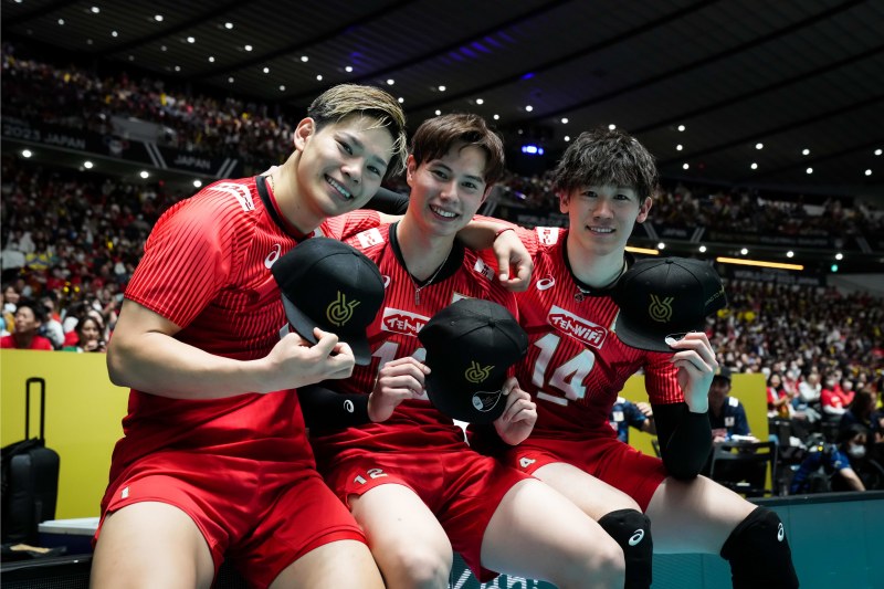 'Đè bẹp' đối thủ châu Âu cực mạnh, tuyển bóng chuyền nam Nhật Bản giành vé tới Olympic Paris 2024 - Ảnh 1
