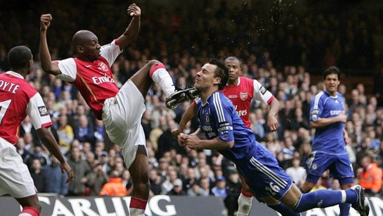 Va chạm kinh hoàng khiến John Terry 'chết nửa mạng' và lời cảm ơn đến bác sĩ Arsenal - Ảnh 2