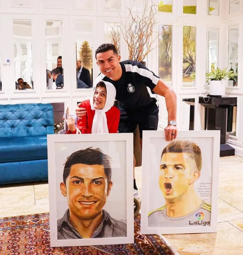 Ronaldo bị Iran 'kết tội' ngoại tình cùng án phạt đánh đòn 99 roi - Ảnh 1