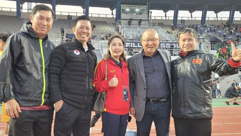 HLV Park Hang Seo dự khán trận U18 Việt Nam đấu U18 Hàn Quốc - Ảnh 2