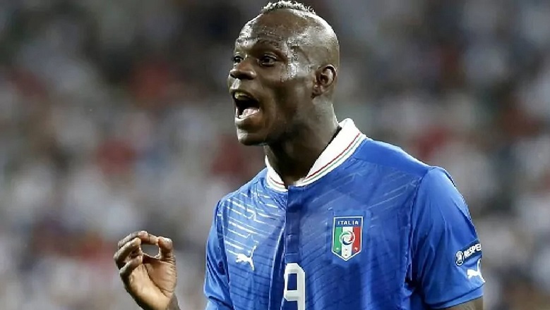 Ở tuổi 33, Balotelli vẫn tuyên bố 'ĐT Italia không có ai giống như tôi' - Ảnh 1