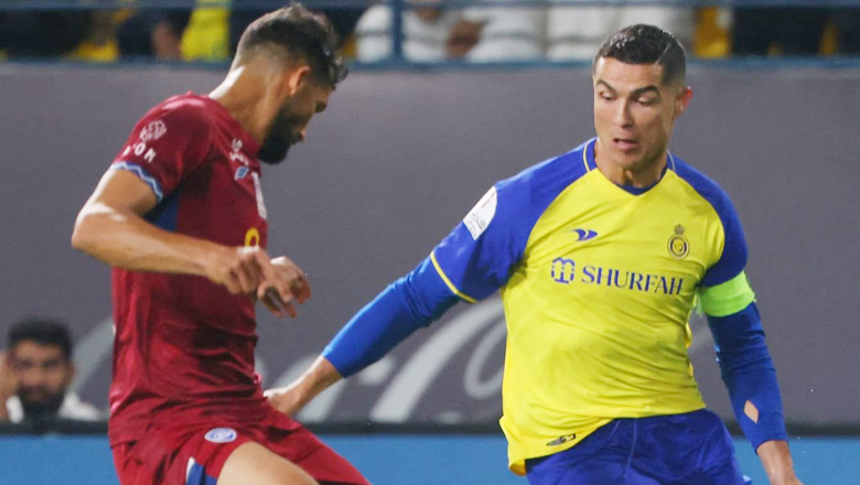 Trung vệ tuyển Iraq mất cơ hội dự vòng loại World Cup 2026 sau trận đấu với Ronaldo - Ảnh 2