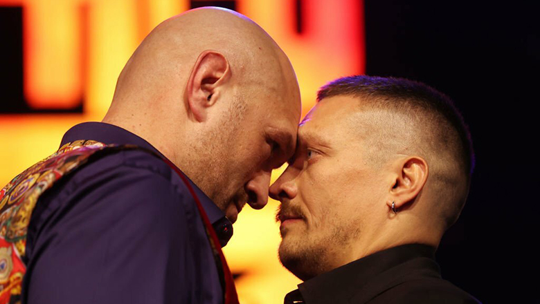 Võ thuật quốc tế 17/11: Tyson Fury và Oleksandr Usyk đối đầu trong buổi faceoff - Ảnh 1