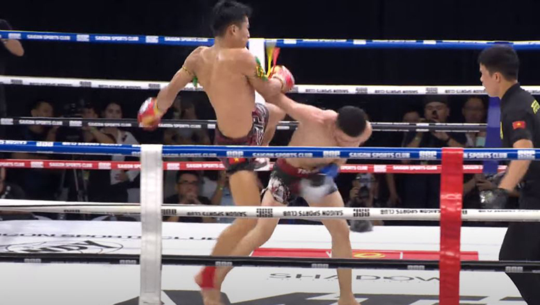 Trương Cao Minh Phát thắng bằng đòn gối bay, giành đai vô địch Muay WBC thế giới - Ảnh 1