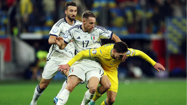 Hoà nghẹt thở Ukraine, Italia chính thức giành vé dự EURO 2024 - Ảnh 2