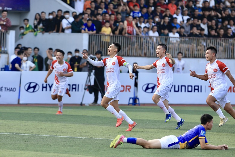VSC-S3 miền Bắc: Thiên Khôi FC và SHB giành vé dự vòng chung kết - Ảnh 1