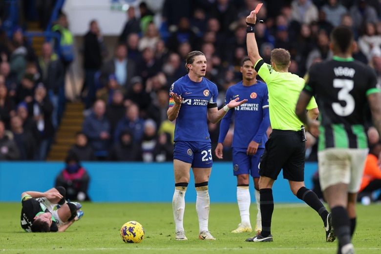 Kết quả bóng đá Chelsea vs Brighton: Lần đầu cho Enzo, thẻ đỏ và cái kết nghẹt thở - Ảnh 1