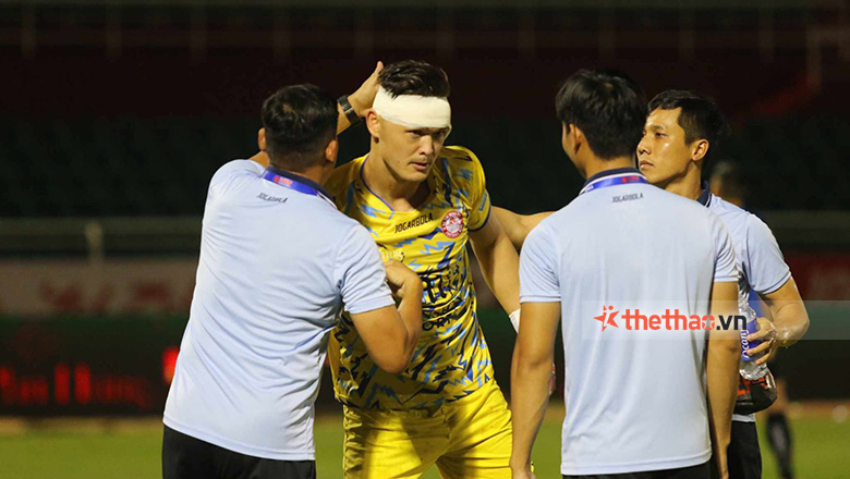 Patrik Lê Giang phải nhập viện sau trận TPHCM vs Thể Công – Viettel - Ảnh 2