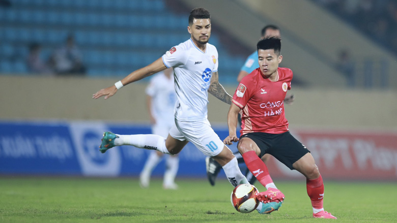 Kết quả bóng đá Nam Định vs CAHN: Đứt mạch toàn thắng, lung lay ngôi đầu - Ảnh 1
